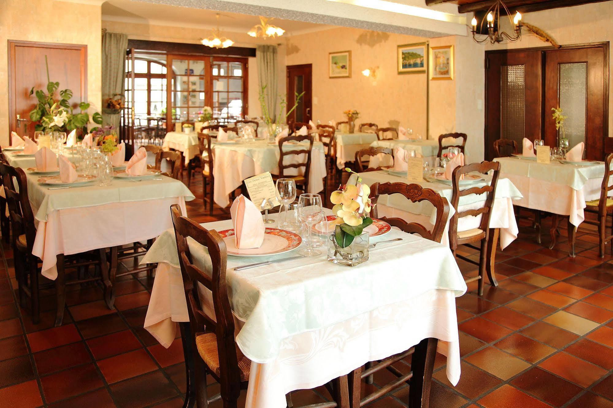 Hotel Restaurant Des Deux Vallees Entraygues-sur-Truyère Εξωτερικό φωτογραφία