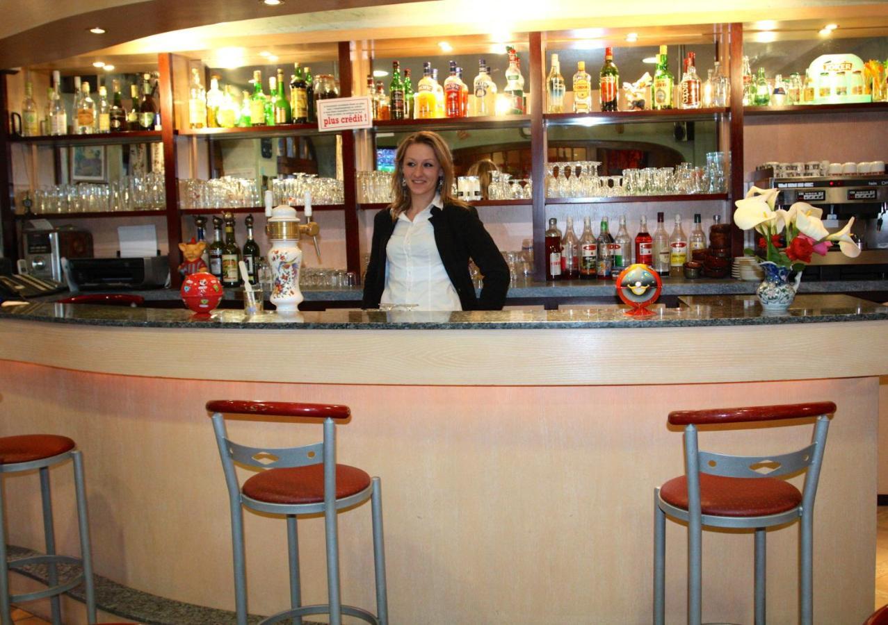 Hotel Restaurant Des Deux Vallees Entraygues-sur-Truyère Εξωτερικό φωτογραφία